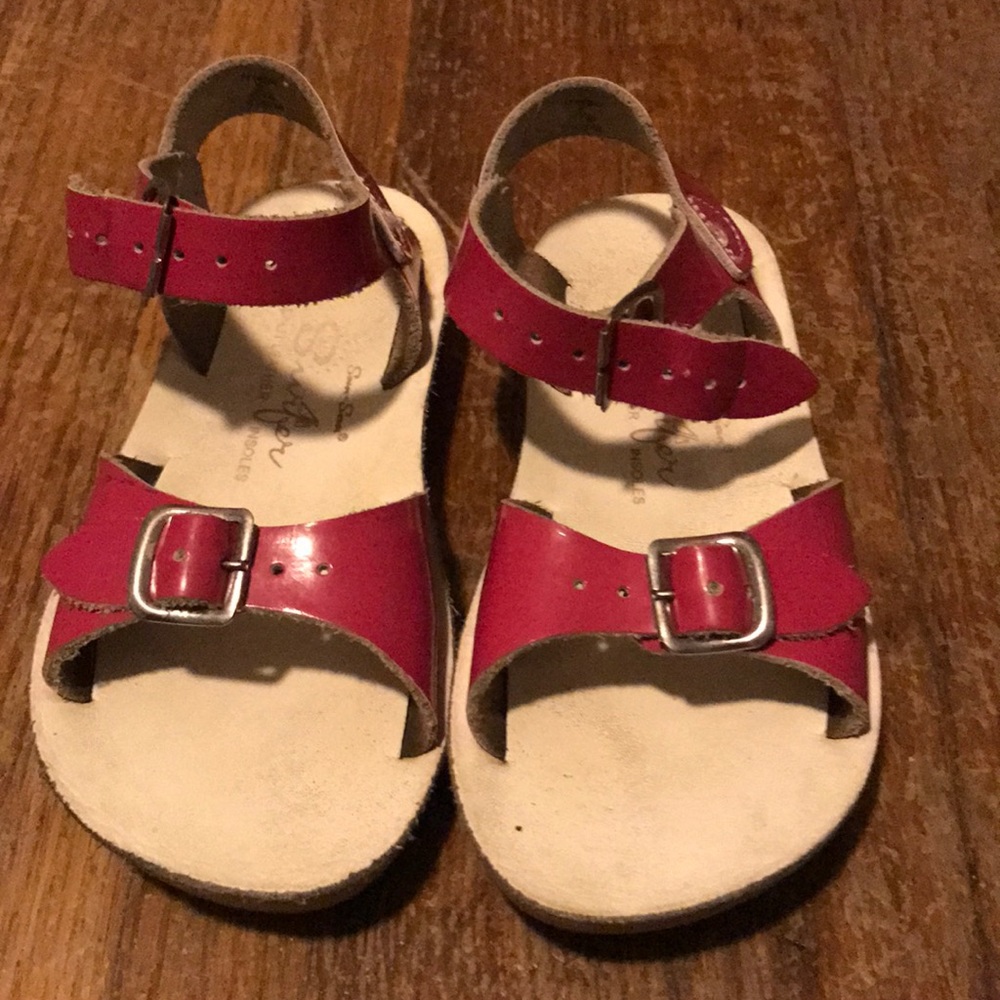 Hot pink sun san sandals